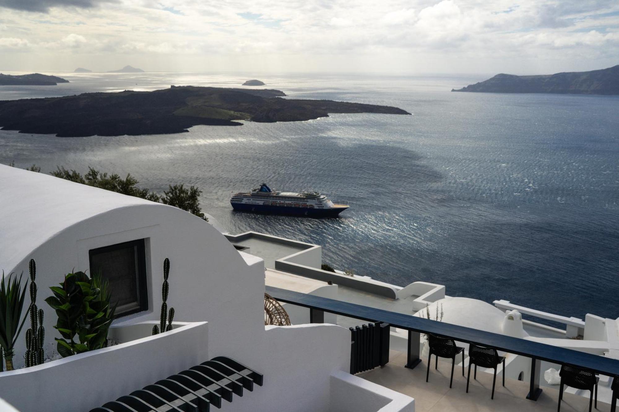 Mill Houses New Elegant Suites Fíra Kültér fotó